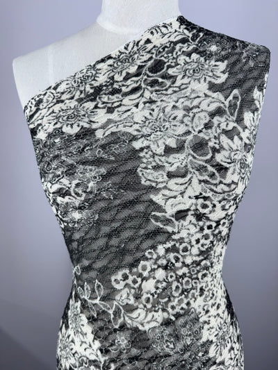 Designer Lace - Noir Garden - 135cm